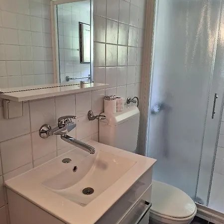 Apartamento With A Parking Space Pisak, Omis - 4281 *