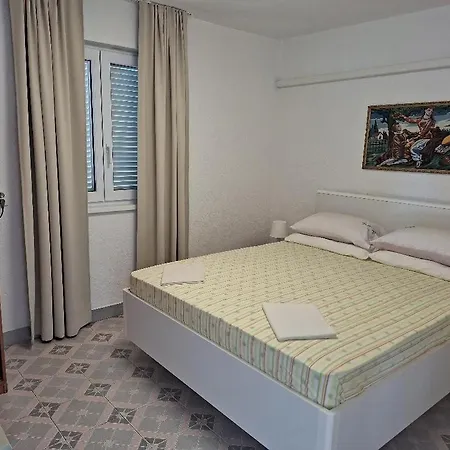 With A Parking Space Pisak, Omis - 4281 Apartamento *