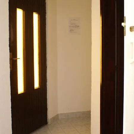 With A Parking Space Pisak, Omis - 4281 Apartment