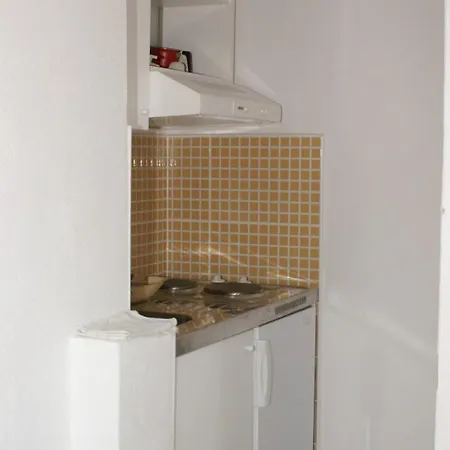 With A Parking Space Pisak, Omis - 4281 Apartment Mimice