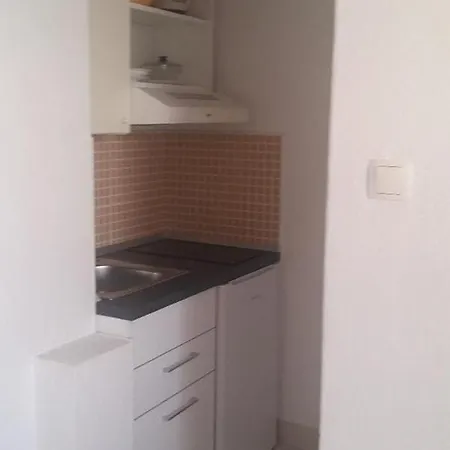 With A Parking Space Pisak, Omis - 4281 Apartment