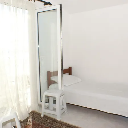 Apartment With A Parking Space Pisak, Omis - 4281 Mimice